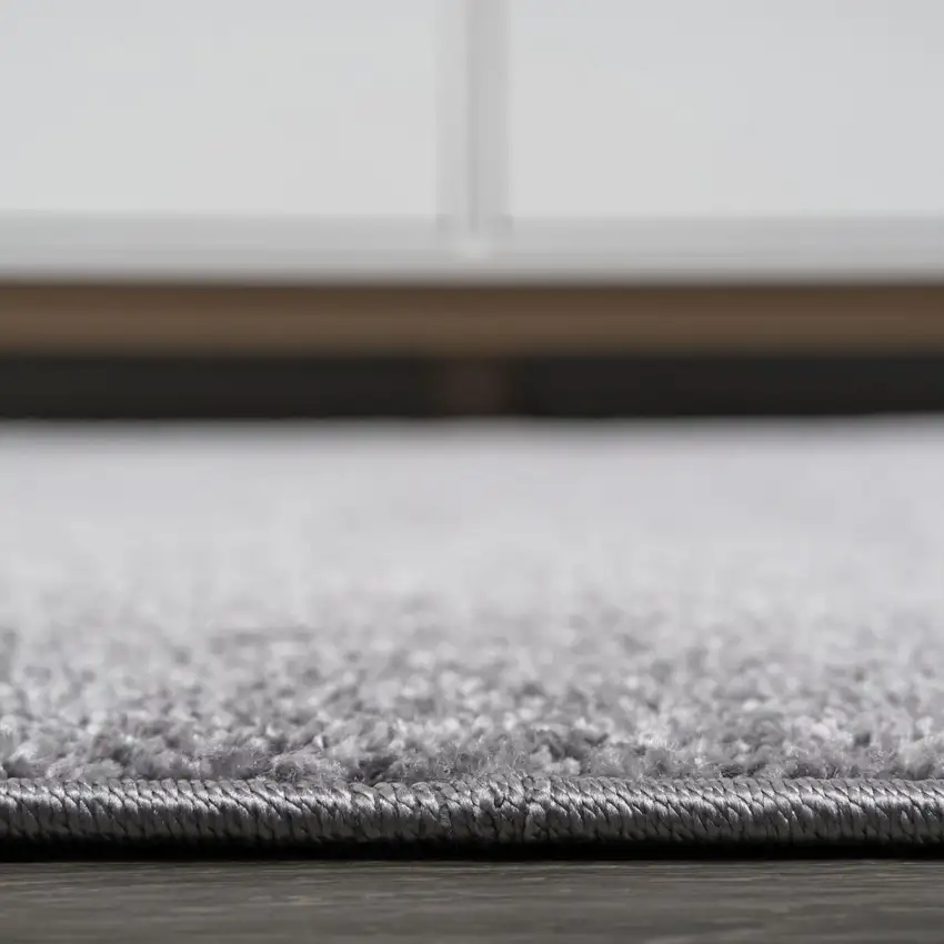 Gray Area Rug Photo 5