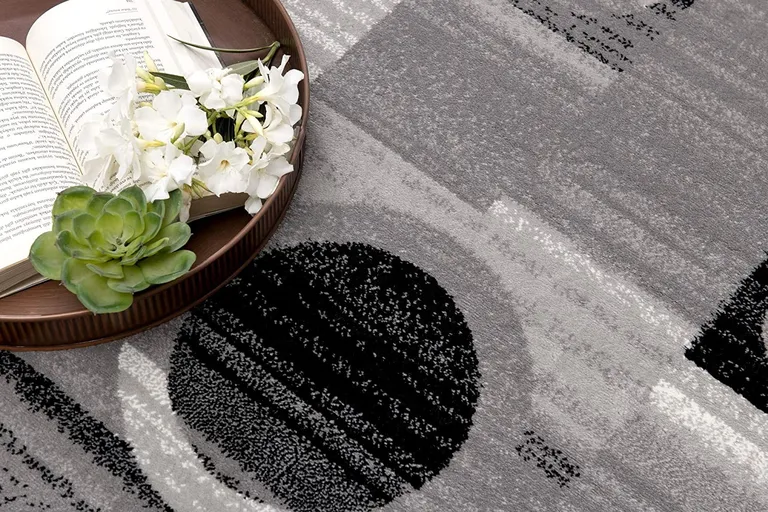Gray Blocks and Rings Runner Rug Photo 4