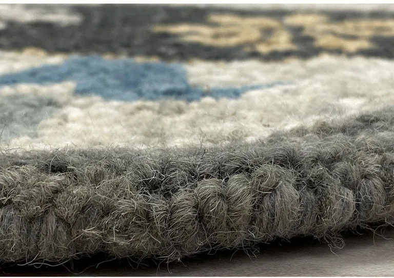 Gray Border Floral Medallion Area Rug Photo 5