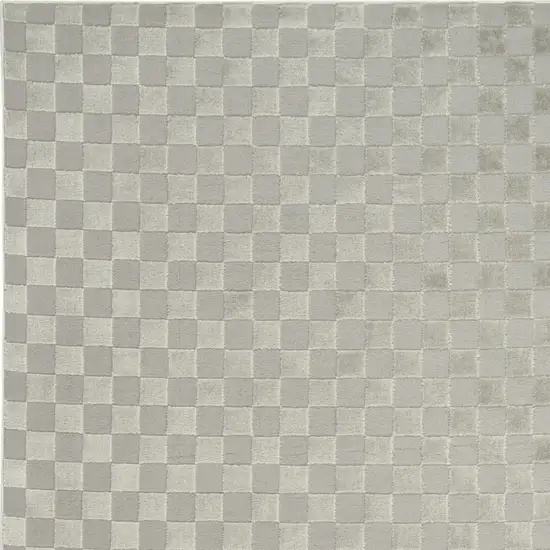 Gray Checkered Area Rug Photo 9