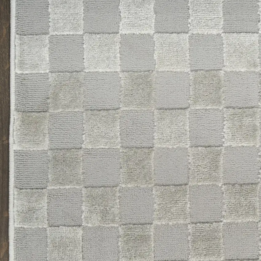 Gray Checkered Area Rug Photo 9