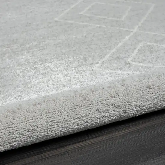 Gray Diamond Area Rug Photo 9