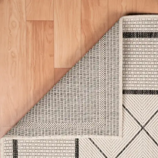 Gray Diamonds Indoor Outdoor Area Rug Photo 3