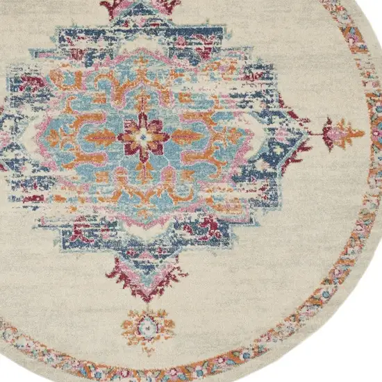 8' Gray And Ivory Medallion Distressed Round Rug Photo 1