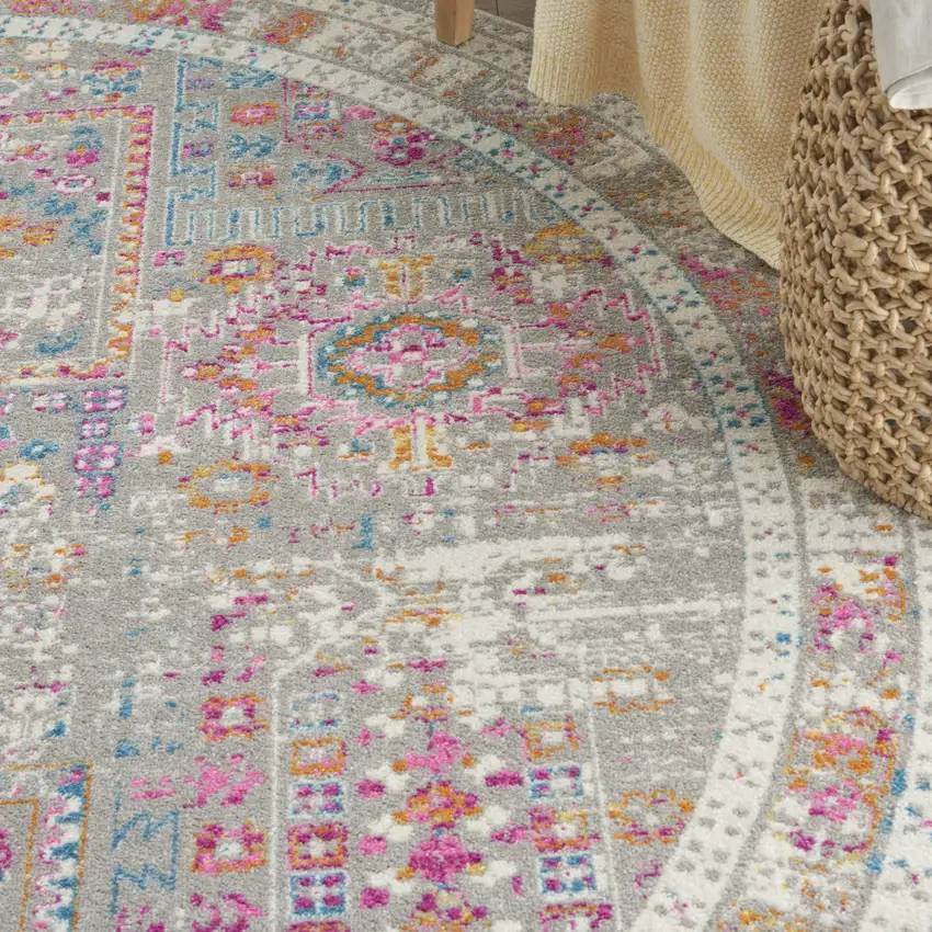 8' Gray And Ivory Abstract Distressed Round Rug Photo 7