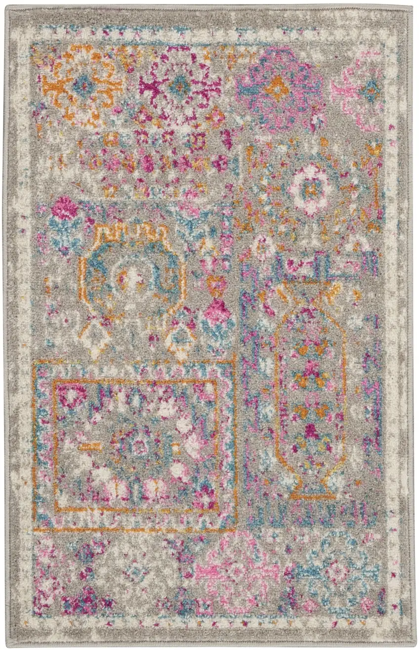 Gray Distressed Ornamental Scatter Rug Photo 1