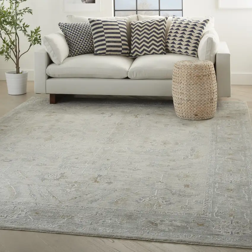 Gray Floral Area Rug Photo 4
