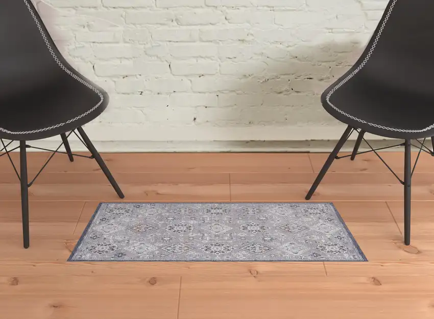 Gray Floral Power Loom Stain Resistant Area Rug Photo 2
