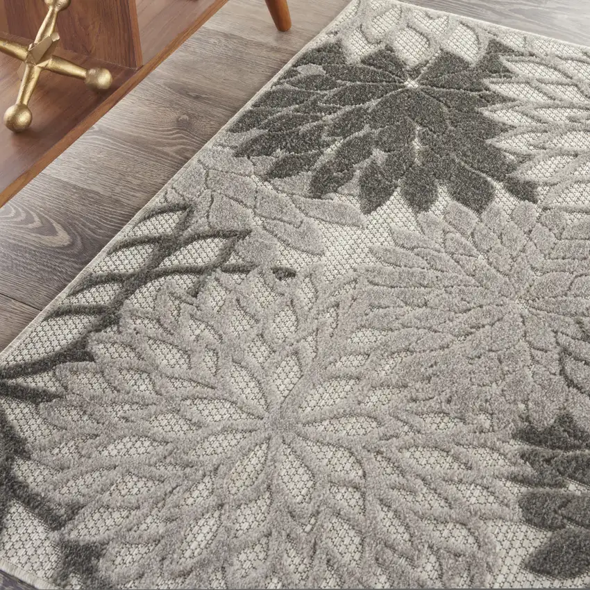 Gray Floral Stain Resistant Non Skid Indoor Outdoor Area Rug Photo 6