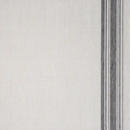 Gray Indoor Outdoor Area Rug Photo 4