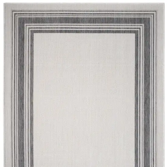 Gray Indoor Outdoor Area Rug Photo 5