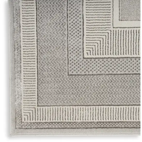 Gray Geometric Area Rug Photo 9