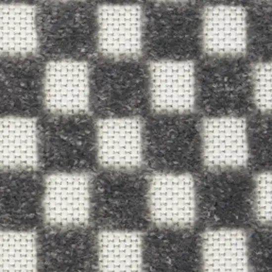Gray Geometric Area Rug Photo 2
