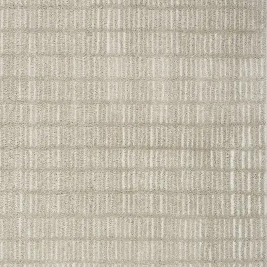 Gray Geometric Area Rug Photo 8