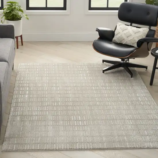 Gray Geometric Area Rug Photo 5