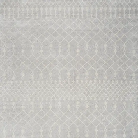 Gray Geometric Area Rug Photo 4