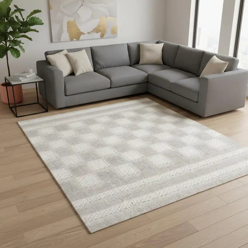 Gray Geometric Area Rug Photo 1