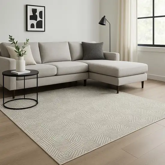 Gray Geometric Area Rug Photo 1