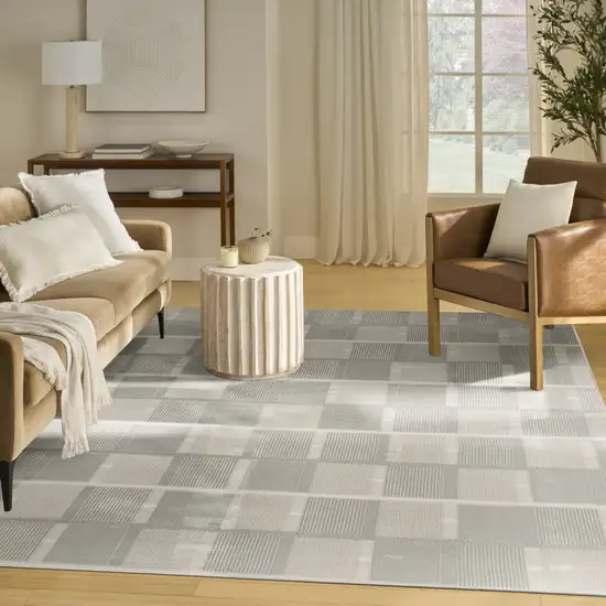 Gray Geometric Area Rug Photo 7