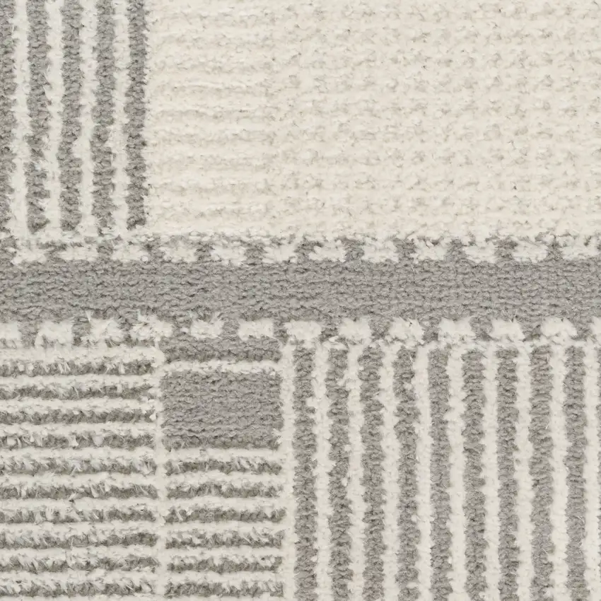 Gray Geometric Area Rug Photo 4