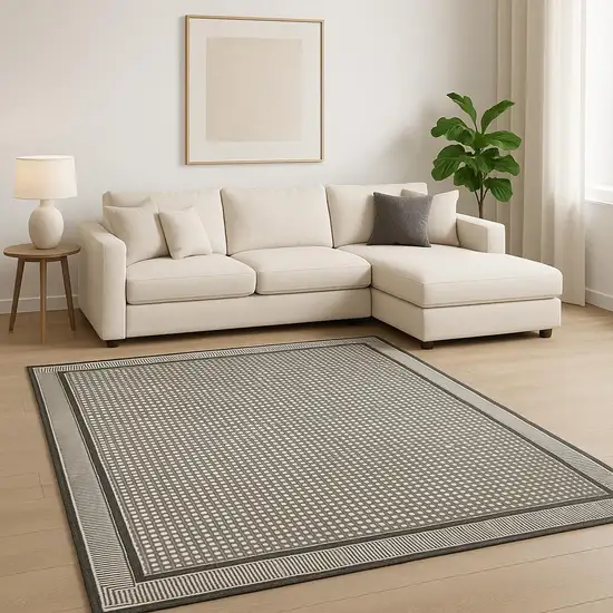 Gray Geometric Area Rug Photo 1