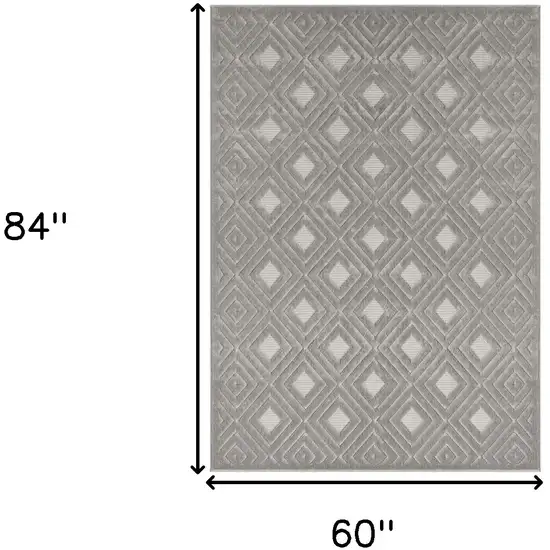 5' X 7' Gray Geometric Area Rug Photo 3