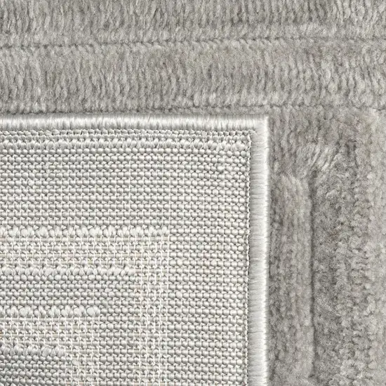 5' X 7' Gray Geometric Area Rug Photo 4
