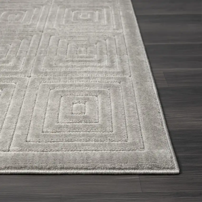 Gray Geometric Area Rug Photo 4