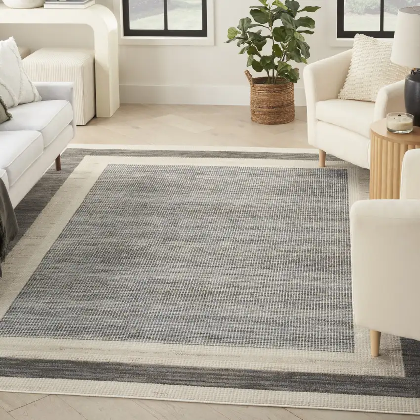 Gray Geometric Area Rug Photo 3