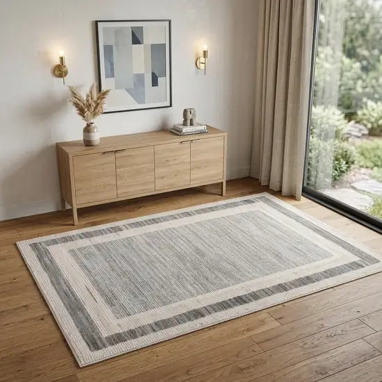 Gray Geometric Area Rug Photo 1