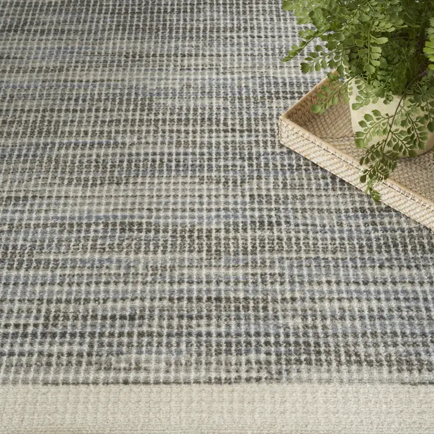 Gray Geometric Area Rug Photo 7
