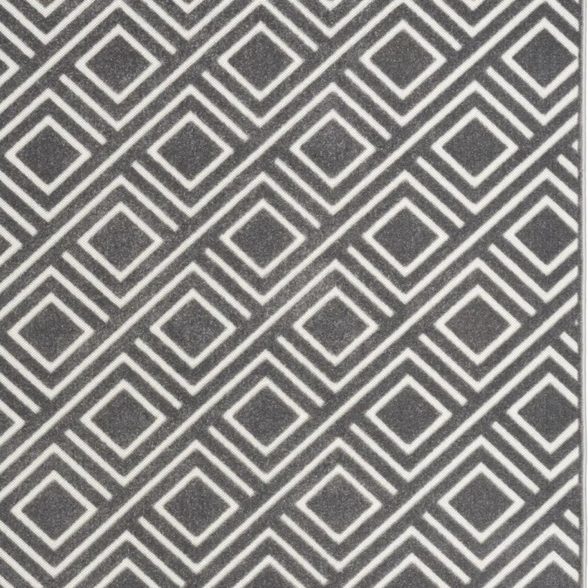 Gray Geometric Area Rug Photo 6