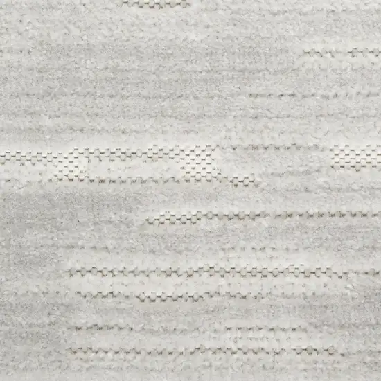 Gray Geometric Area Rug Photo 6