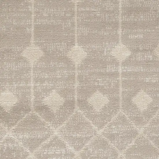 Gray Geometric Area Rug Photo 3