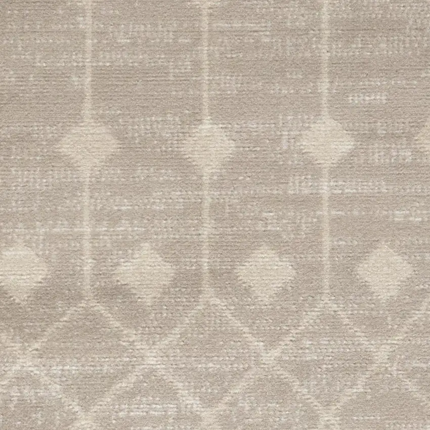 Gray Geometric Area Rug Photo 3