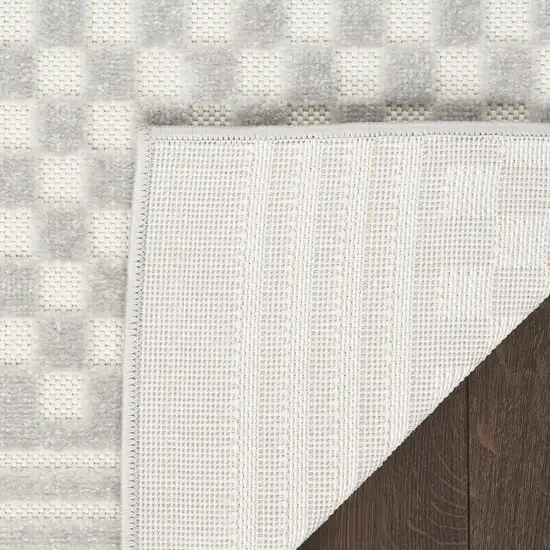 Gray Geometric Area Rug Photo 9