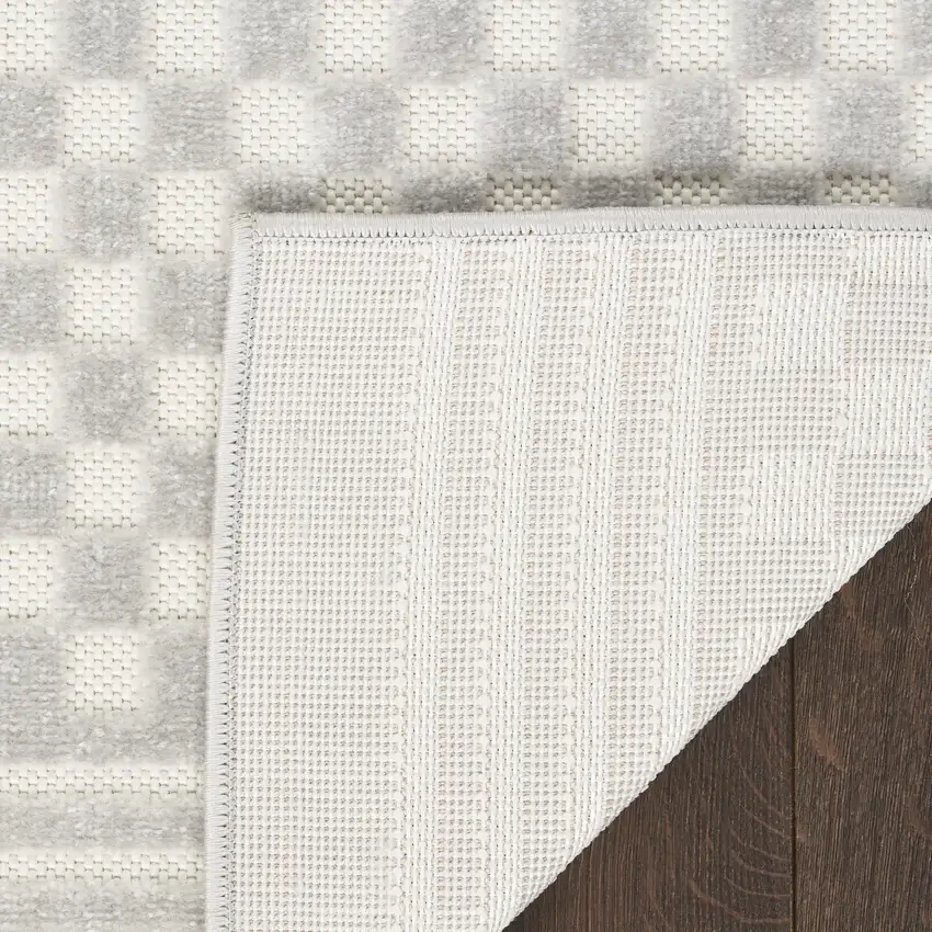 Gray Geometric Area Rug Photo 9