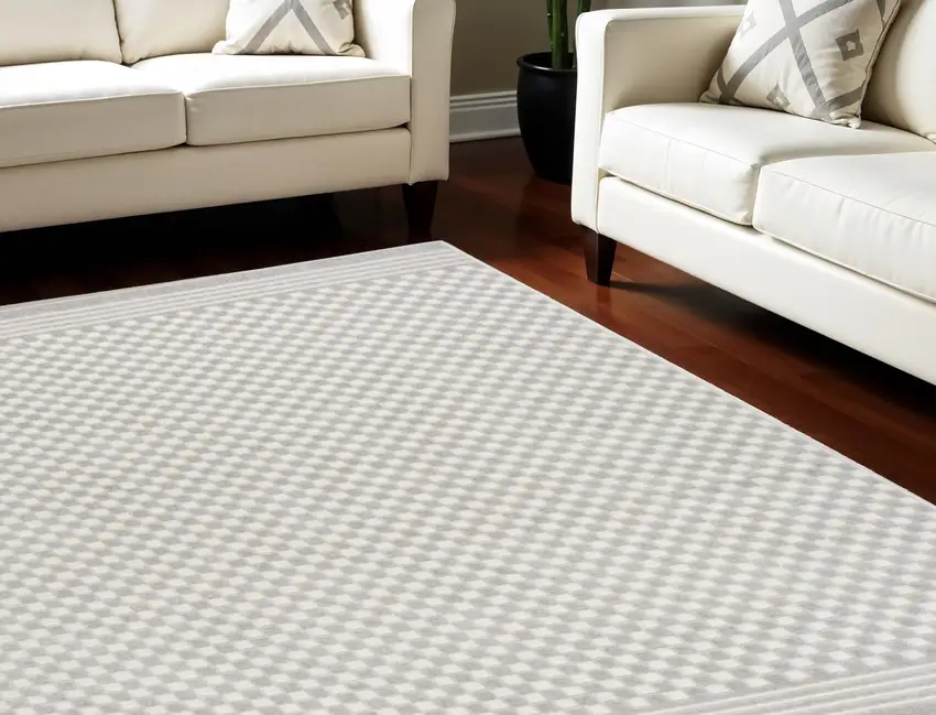 Gray Geometric Area Rug Photo 1