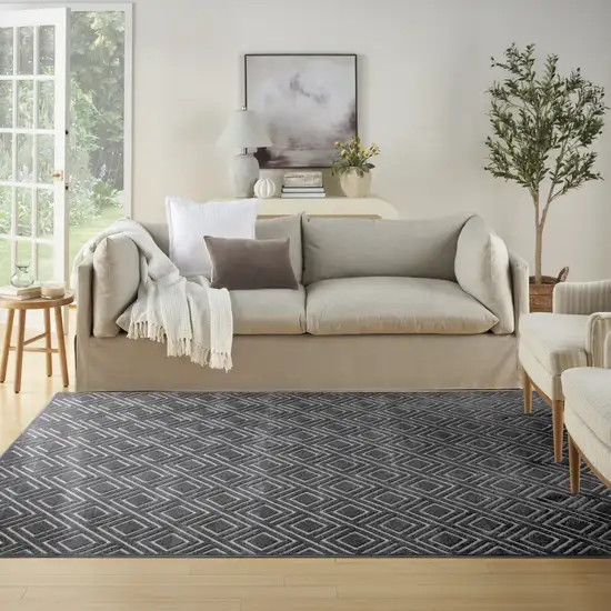 Gray Geometric Area Rug Photo 3
