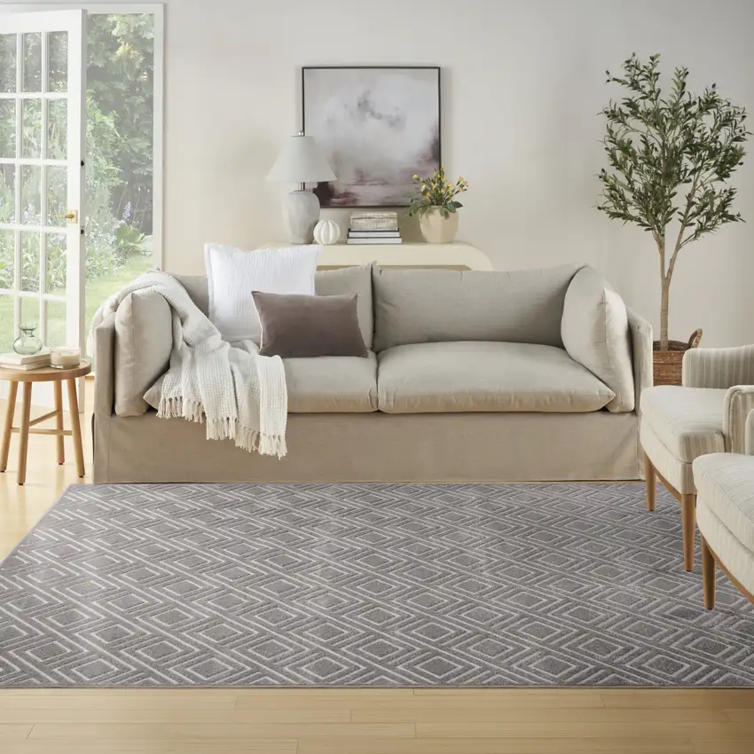 Gray Geometric Area Rug Photo 3