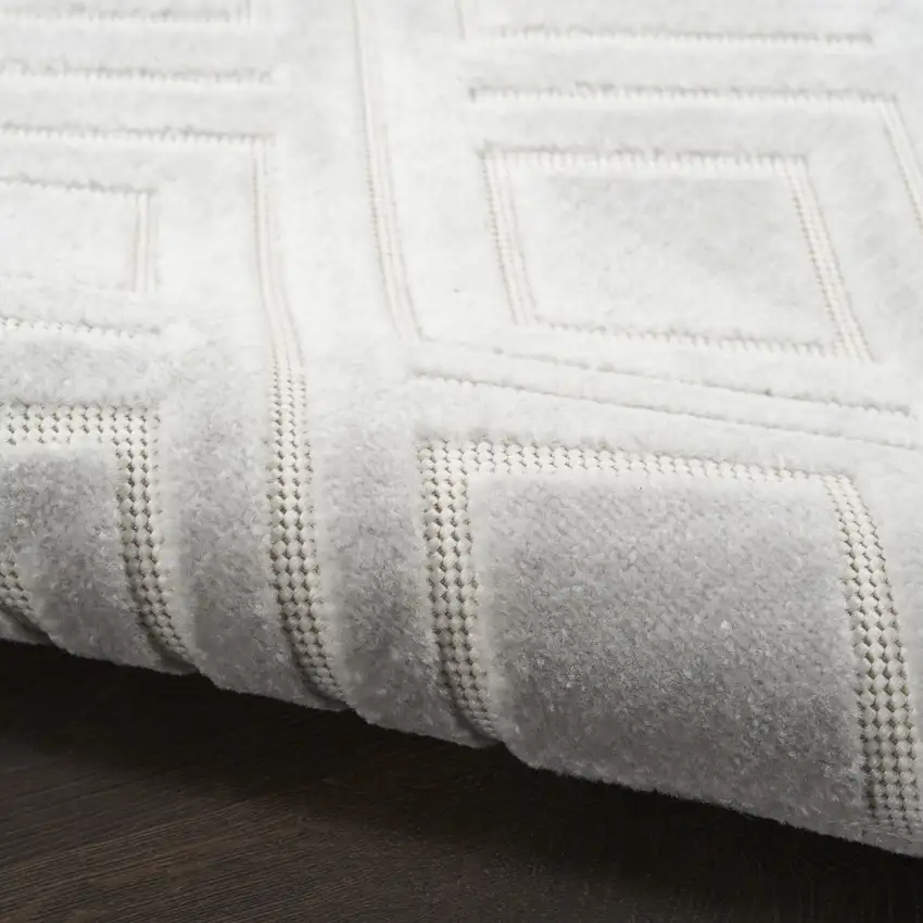 Gray Geometric Area Rug Photo 5