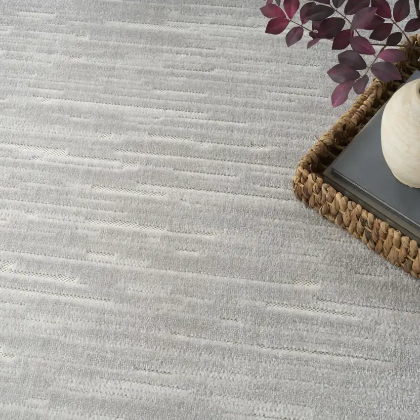 Gray Geometric Area Rug Photo 6