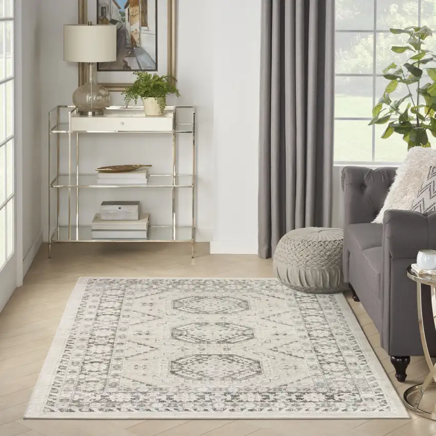 Gray Geometric Distressed Area Rug Photo 4