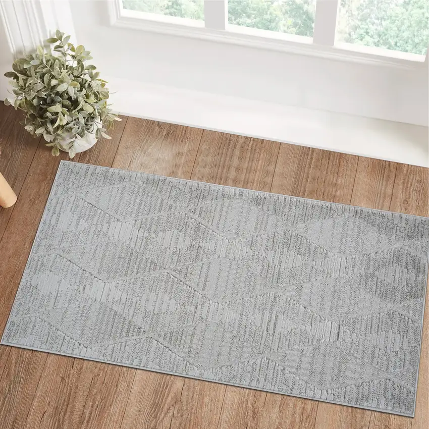 Gray Geometric Distressed Area Rug Photo 5