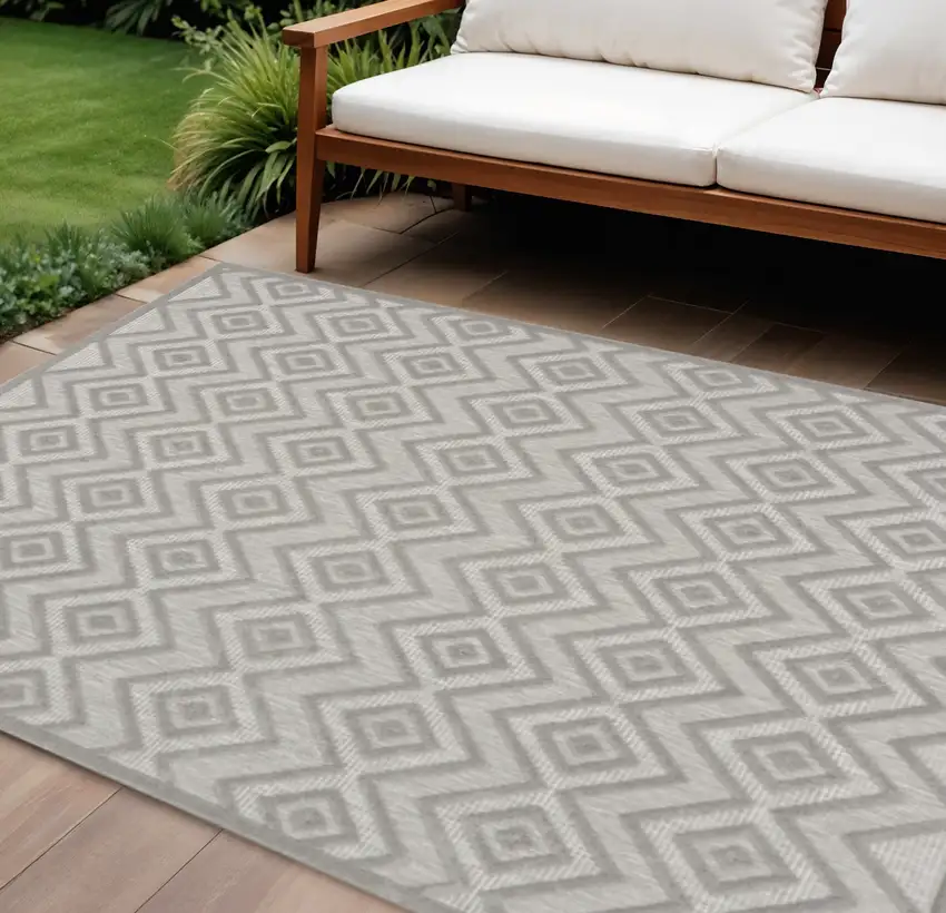 Gray Indoor Outdoor Area Rug Photo 2
