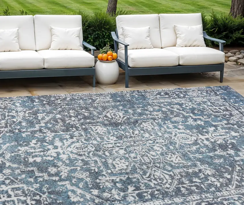 Gray Geometric Hand Woven Area Rug Photo 1
