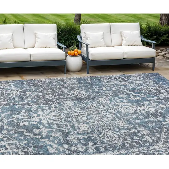 Gray Geometric Hand Woven Area Rug Photo 1