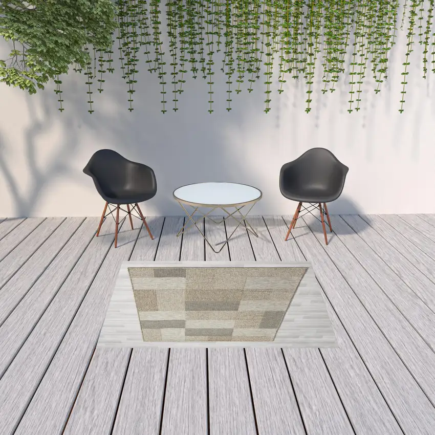 Gray Geometric Handmade Indoor Outdoor Area Rug Photo 3