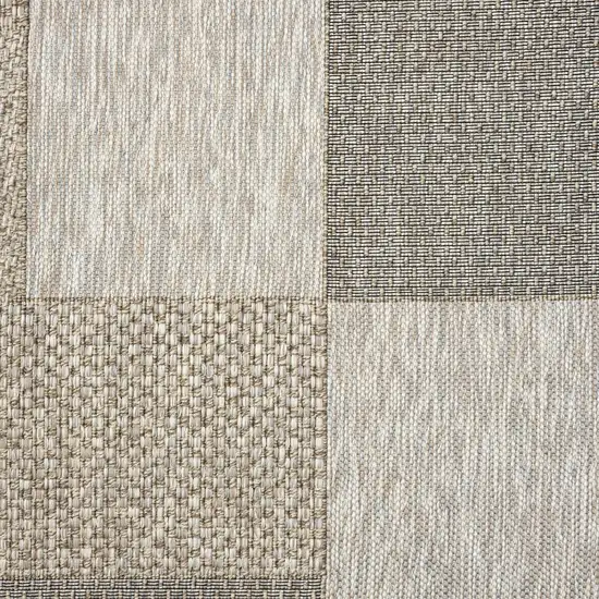 Gray Geometric Handmade Indoor Outdoor Area Rug Photo 4