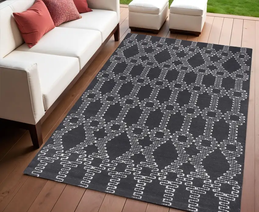 Gray Geometric Handmade Indoor Outdoor Area Rug Photo 1